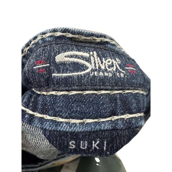 Silver Jeans Co. Suki Capri Jeans Womens Size 20 Distressed Blue Denim Stretch - Picture 4 of 5